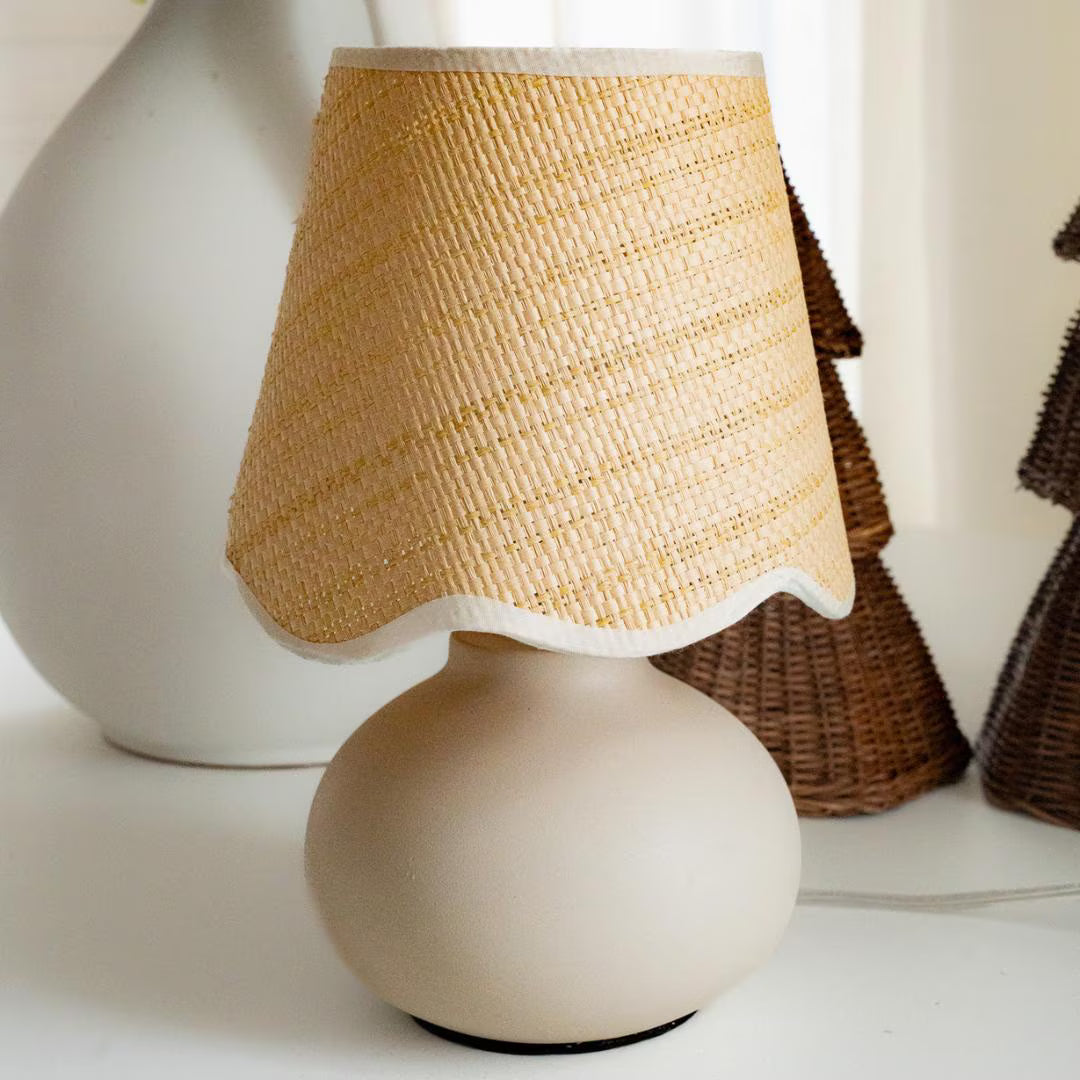 Woven Shade Ceramic Lamp
