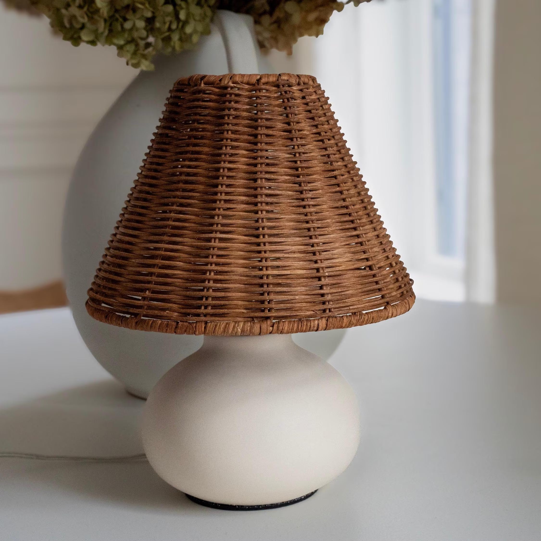 Ceramic Rattan Table Lamp