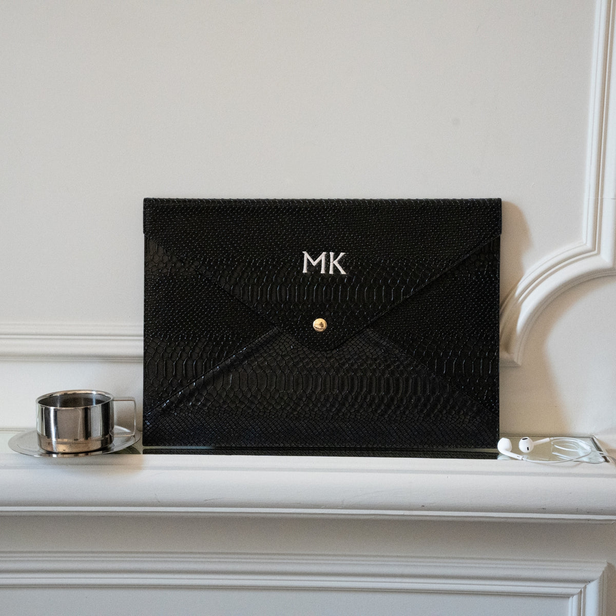 Croc Laptop Sleeve in Noir